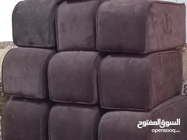 ركايات جلوس لون بني
