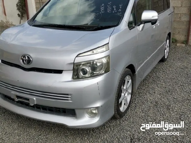 Used Toyota Voxy in Sana'a