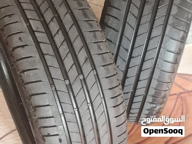للبيع اطارات Bridgestone نظيفة  made in Poland 245/40/19