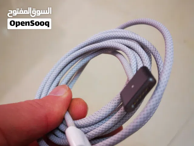 شاحن ماك بوك برو لأنواع الحديثة