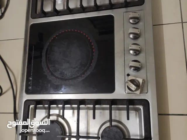 ادوات منزلية مختلفة / طباخ / كاونتر / منحني / مرشحة...