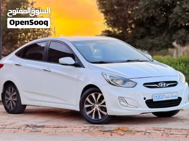 اكسنت فل الا فتحة 2013 مسجله ليها ايام