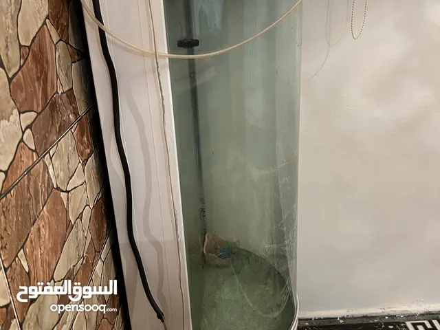 حوض كبير عميق طول الحوض متر ونص وعمق 80