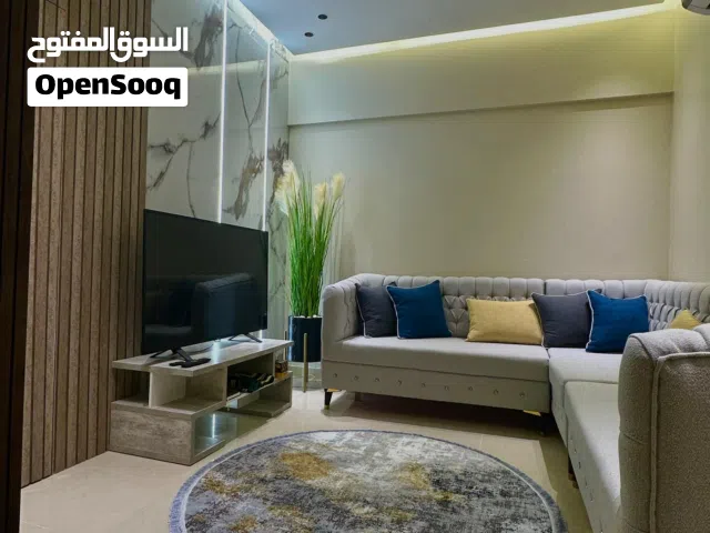 175 m2 2 Bedrooms Apartments for Rent in Muscat Al Khoud