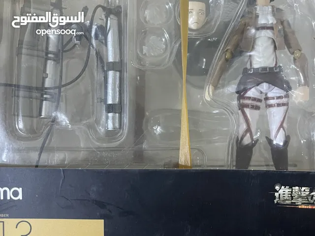 مجسمات انمي ميكاسا و ليفاي