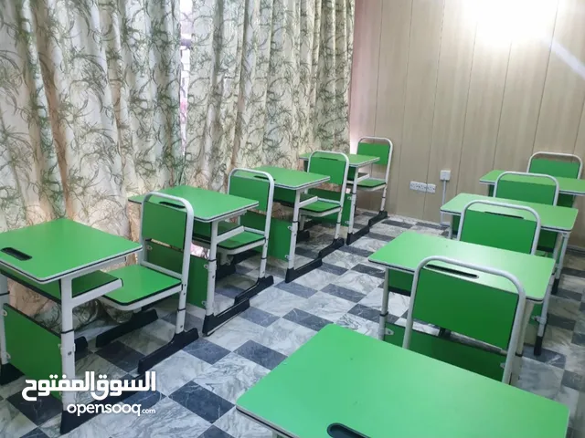 اثاث مدرسة كامل للبيع في بغداد الكرخ