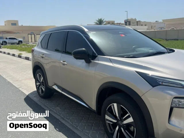 2023 نيسان X-تريل SL