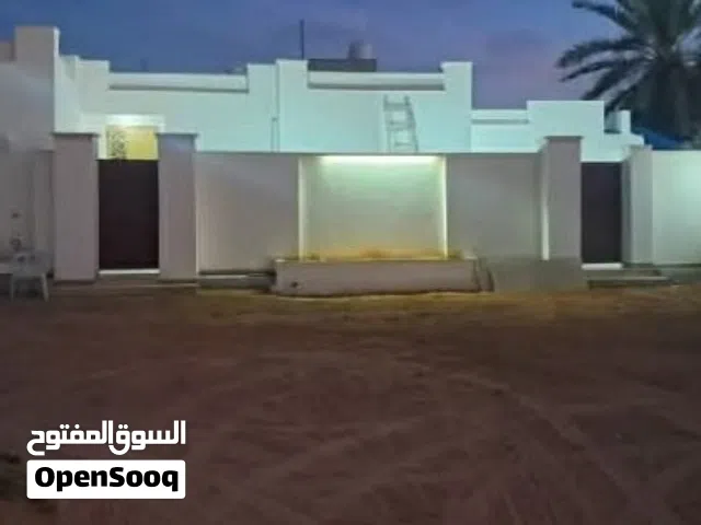 متوفر تلاتة استيديوات واحد مفروش وزوز لا