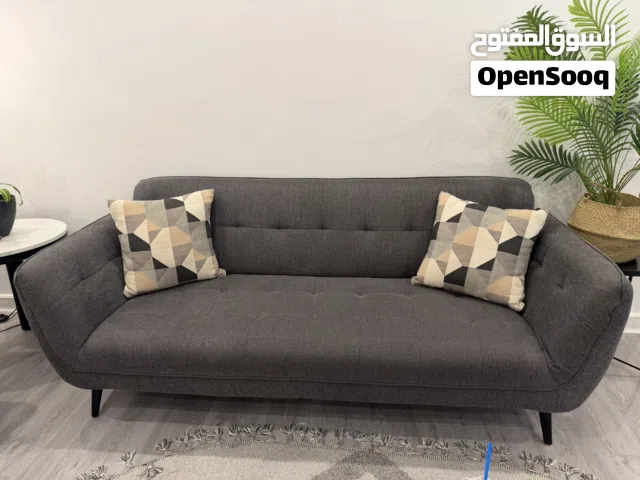 للبيع طقم كنب