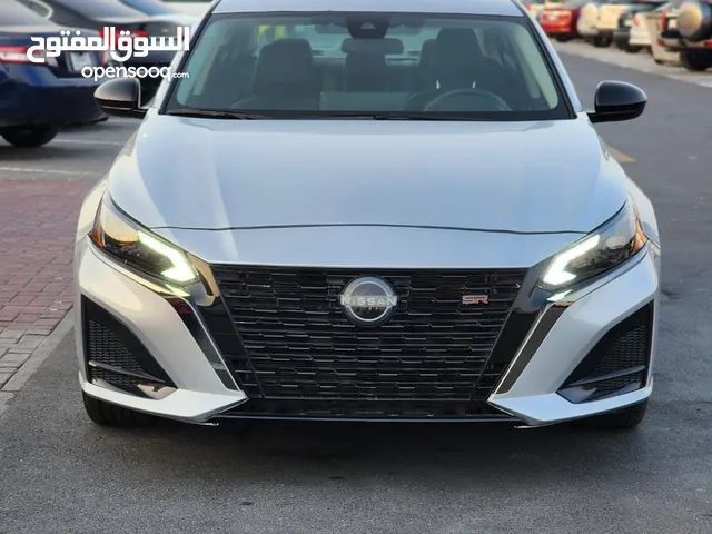 Used Nissan Altima in Sharjah