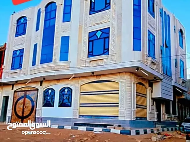 عماره 3دور حجر مسلح هــــردي 3شقق 3فتحات تجارية شارعين 6/12متر