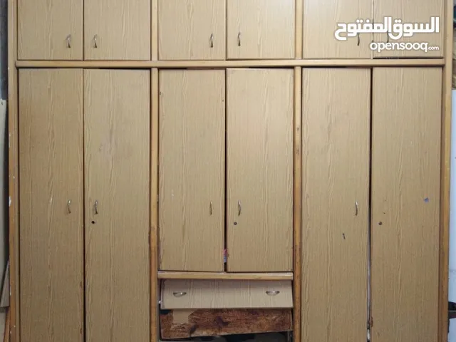 خزانه طابقين بحاله جيده