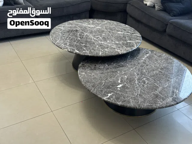 طاولات ماربيل مستعملة شبه جديدة بحالة ممتازة