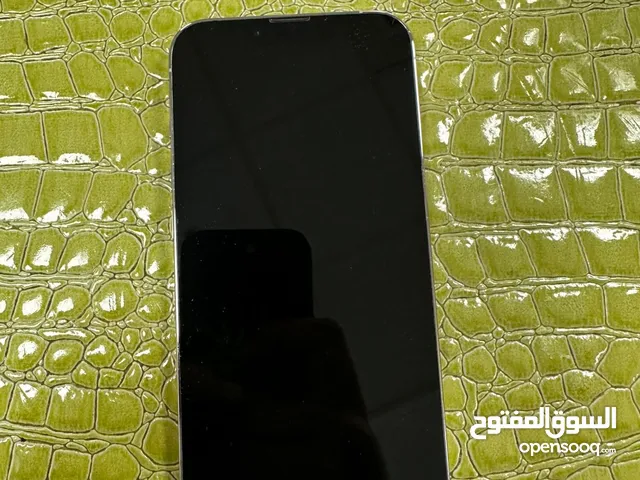 أيفون 13 برو مش مفتوح حاله ممتازه جدا