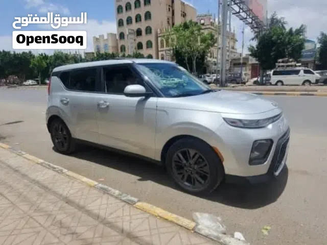 2021 كيا سول EX