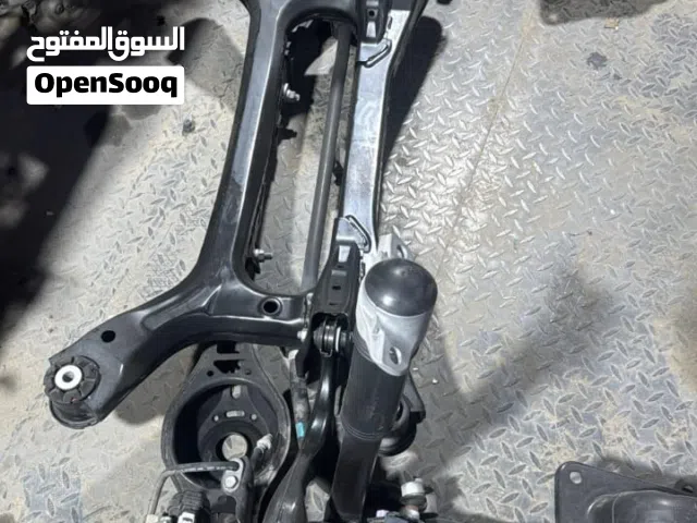 قطع غيار كامري 2023 XSE — فقط خلف