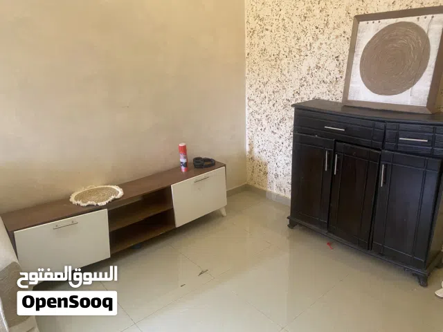 طاولة وسط وطاولة تلفاز وخزانة أحذية