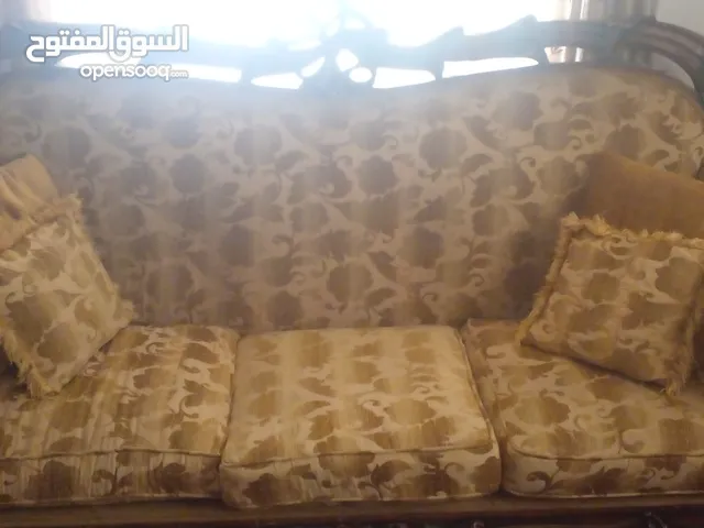 اثاث للبيع