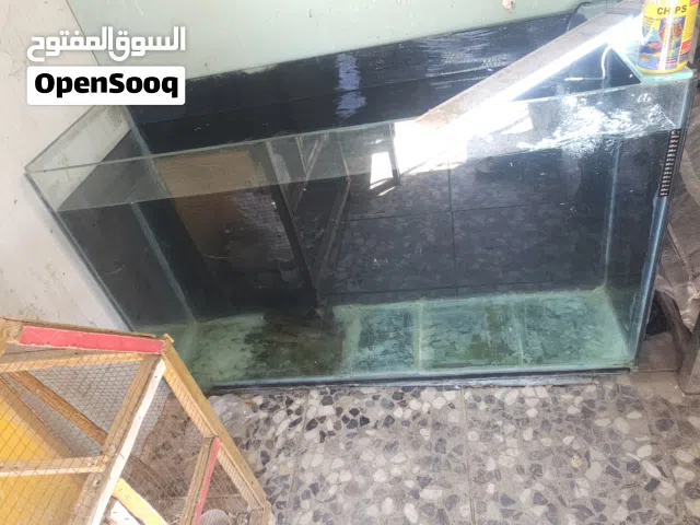 حوض اسماك للبيع مستعمل