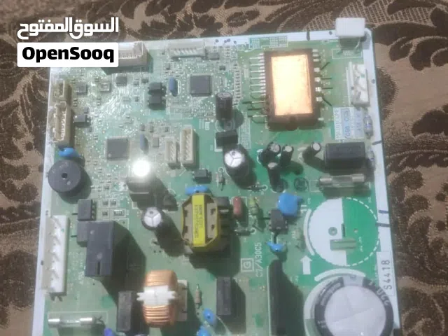 مطلوب بورد لثلاجه هيتاشي