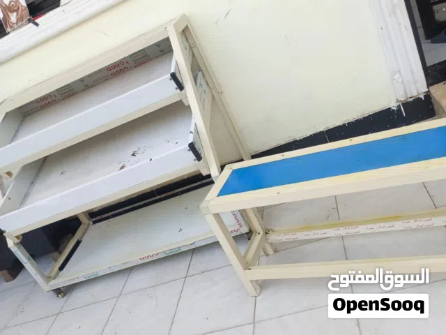 سلام عليكم ميز انمنيوم العنوان البصره البلدية خلف ياسين خريبط