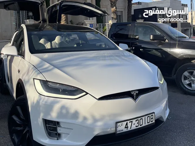 Tesla X performance