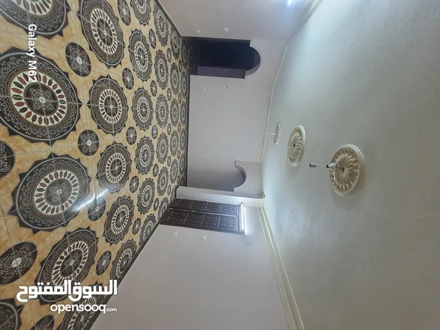 150 m2 3 Bedrooms Apartments for Rent in Zarqa Al Zarqa Al Jadeedeh