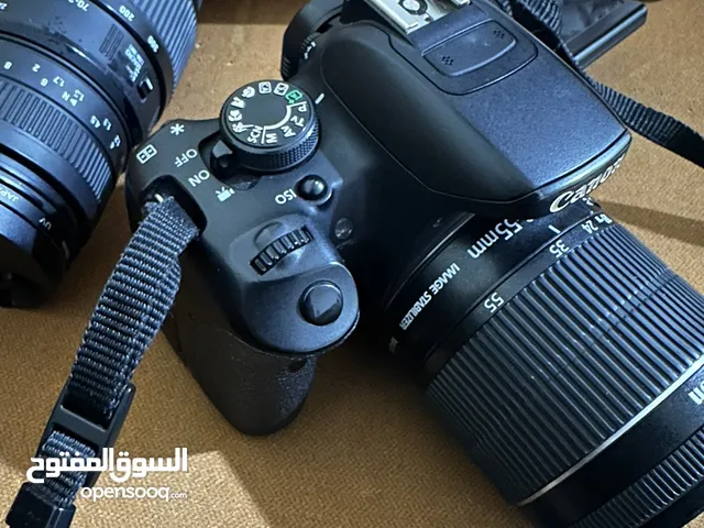 كانون D700