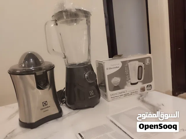 مجموعة اليكترولوكس ب 500 درهم