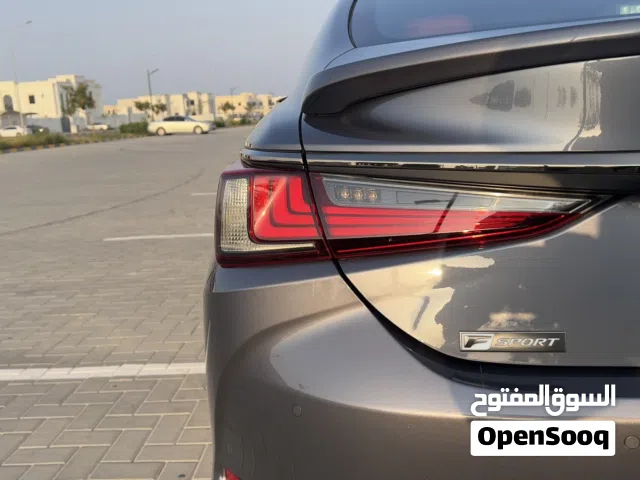 لكزس ES 350 F قمة النظافة جاهزة للاستخدام