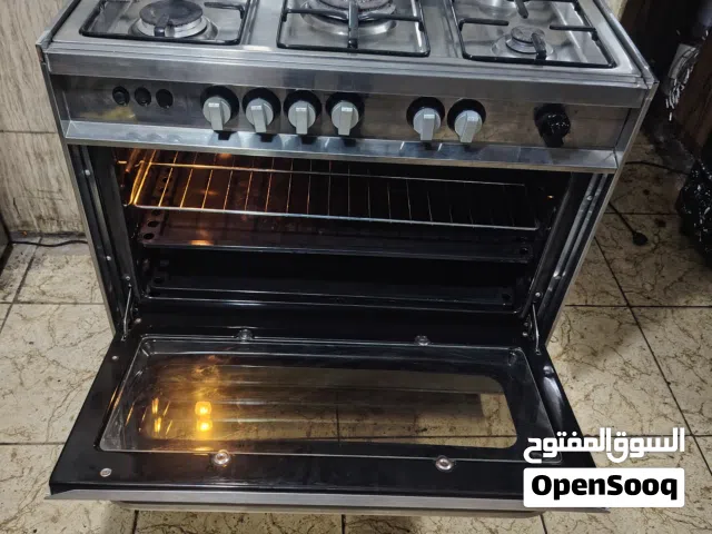 غاز يونيفيرسال قياس 90 بحالة الوكالة استعمال بسيط