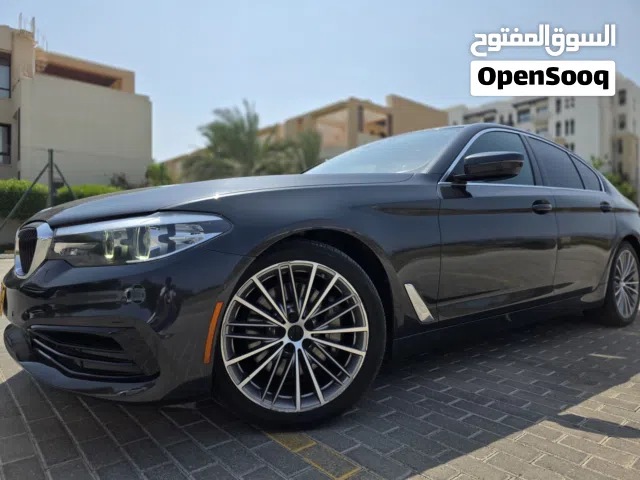 2019 BMW 5 Series 530