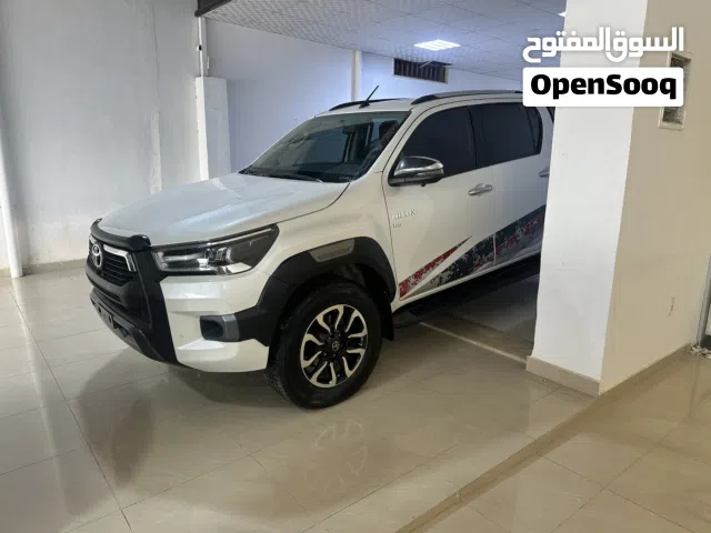 Used Toyota Hilux in Tripoli