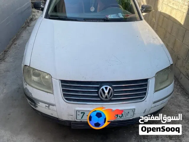 2005 فولكسفاغن باسات Standard