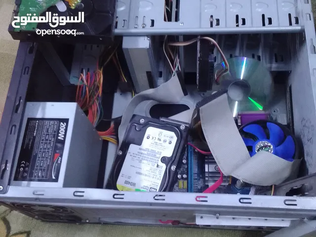 قطع واسلاك كمبوتر