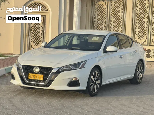 2019 نيسان التيما S
