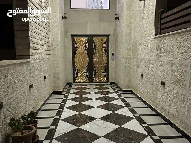 185 m2 More than 6 bedrooms Apartments for Sale in Amman Shafa Badran