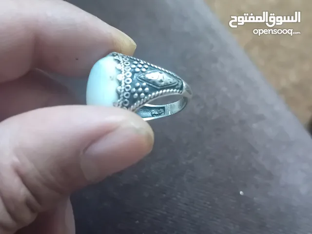 خاتم فضه محبر رسم بارز حجر عقيق ابيض