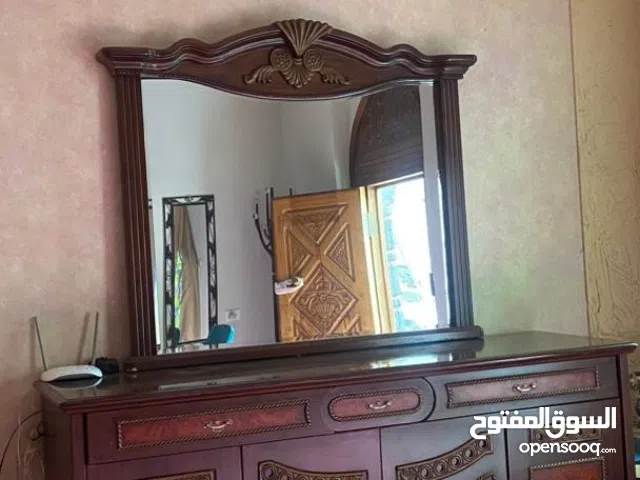 عرطة بوفيه مدخل او ديوان للبيع عرطة ب 90 الف فقط لا غير!!