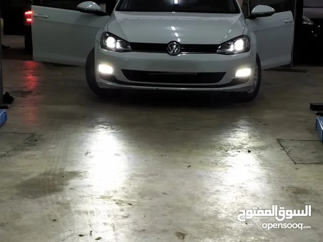 جولف TSI 2014 يد أولى أصل شركة . دهان شركة