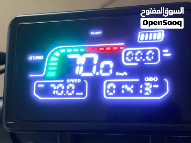 سكوتر wiinr مستعمل استعمال نظيف ماشي 1400 السرعه 70 سريع جدا و قوي ف الرمله البسيطه مع شاحن و عده