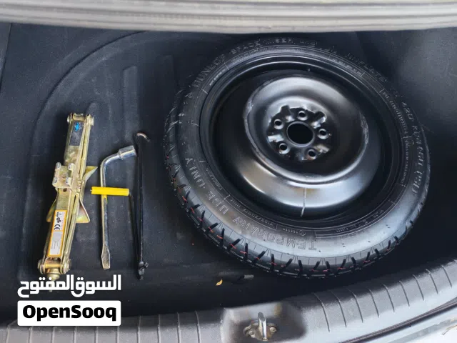 سبير كيا نيرو مع جك ومفتاح جنط قياس 17