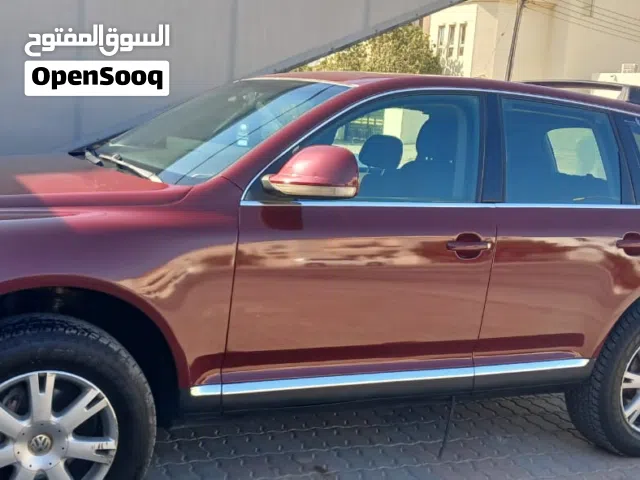 2009 فولكسفاغن طوارق Standard