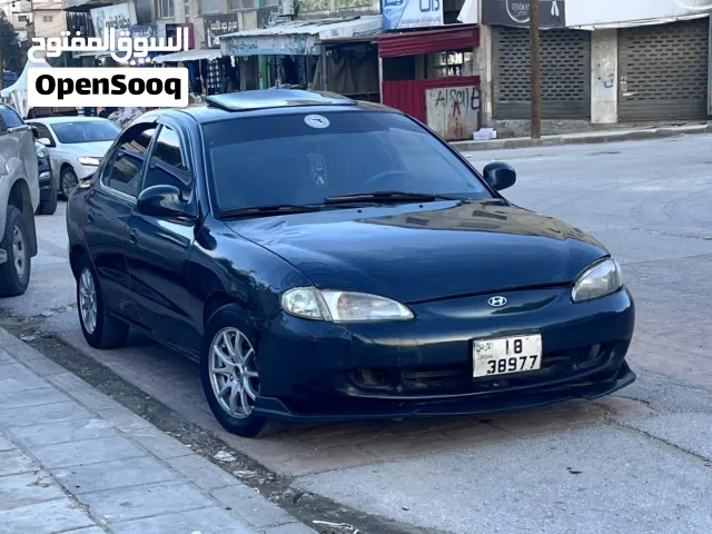 1996, هيونداي, افانتي, Standard