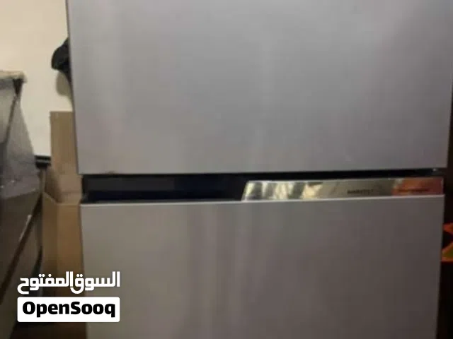 ثلاجة للبيع ممتازة جداا