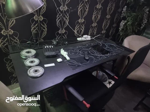 طاولة قيمنق و كرسي من ikea