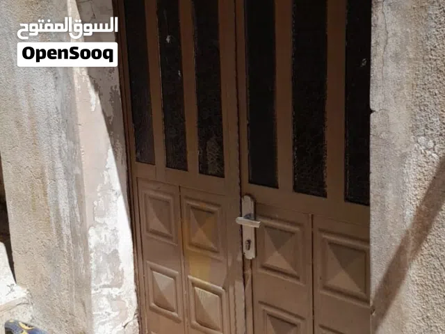 165 m2 4 Bedrooms Townhouse for Sale in Amman Al Qwaismeh
