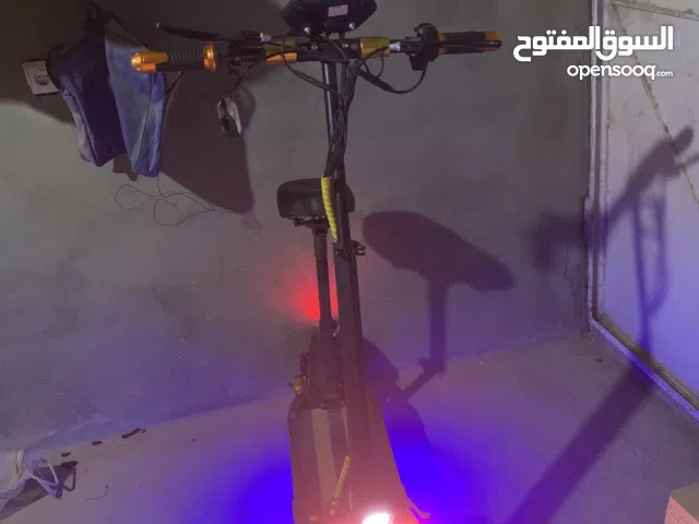 سكوتر كهربائي