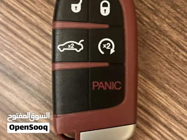 مفاتيح سيارات للبيع .