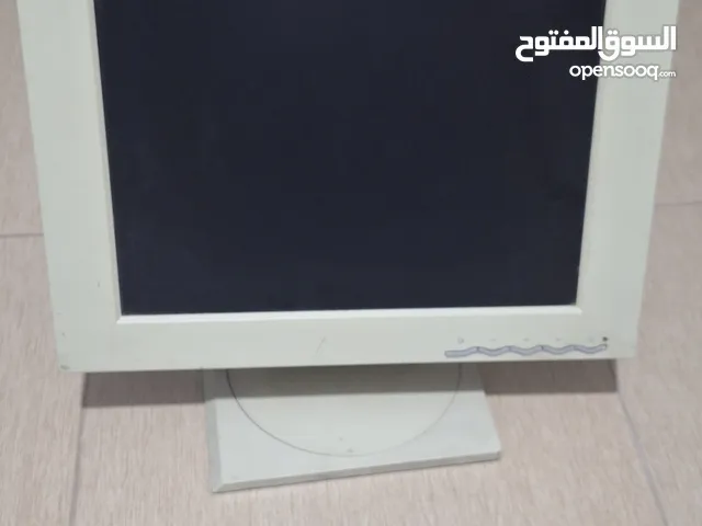 شاشة كمبيوتر IBM شغلة وما فيها مشكلة.. وطابعة كمبيوتر hp للبيع بسعر خيالي..